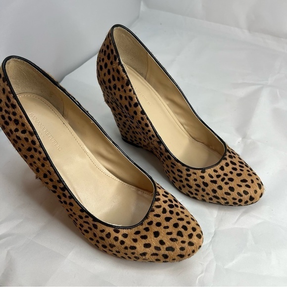 Banana Republic Cheetah Wedge Shoes - Picture 3 of 8